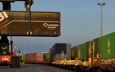 Transfesa Logistics and Renfe Mercancias have been awarded the manoeuvre services of the Irún terminal