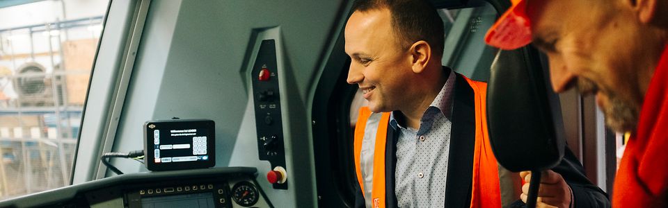 DB Cargo y Transfesa lanzan una formación gratuita y empleo indefinido para los españoles que quieran ser maquinistas en Alemania