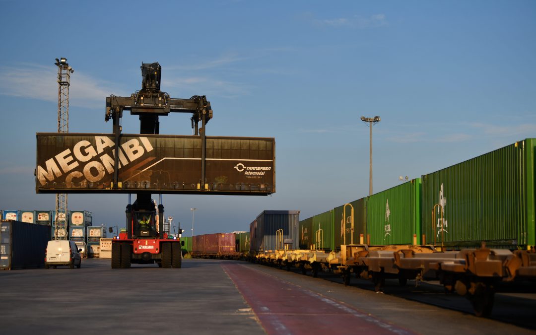 Transfesa Logistics ofrece formación gratuita como auxiliar de circulación con bolsa de empleo