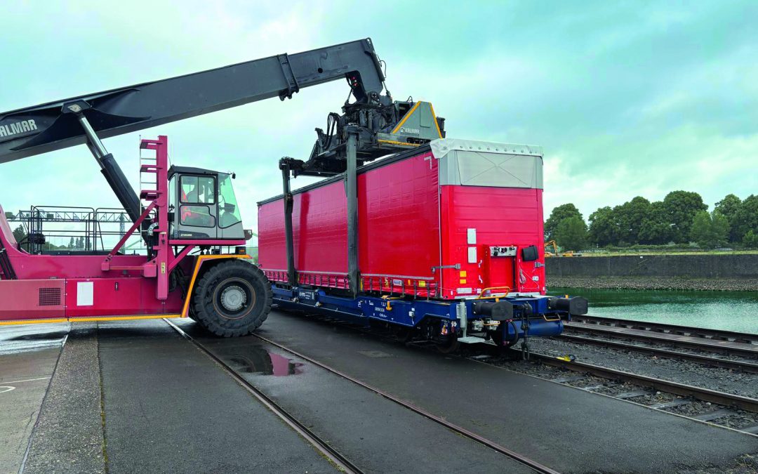 Transfesa Logistics pone en marcha su primer servicio de autopista ferroviaria Medex entre Perpiñán y Colonia